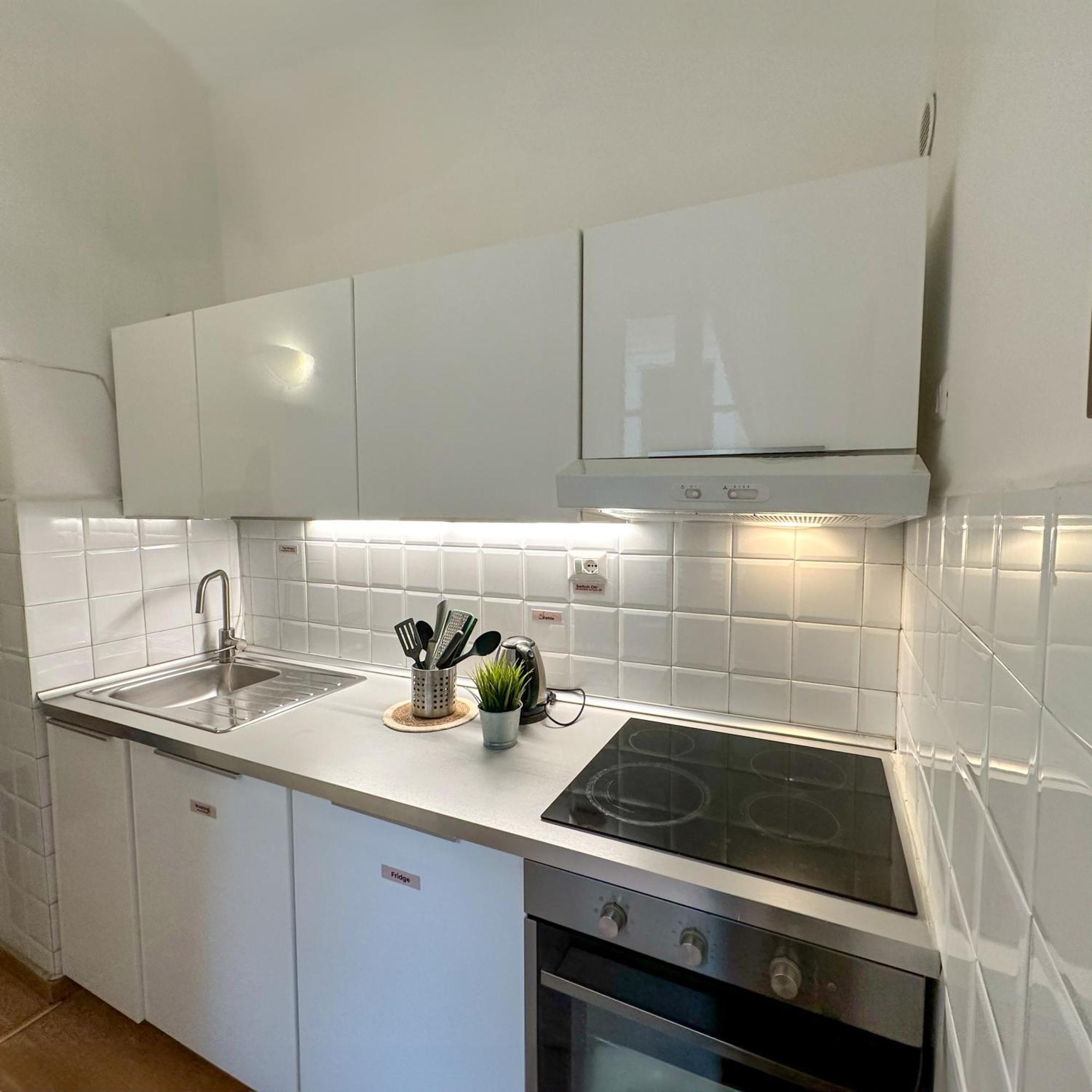 Apartment By The Colosseum - White Chic Flats Rome Exterior photo
